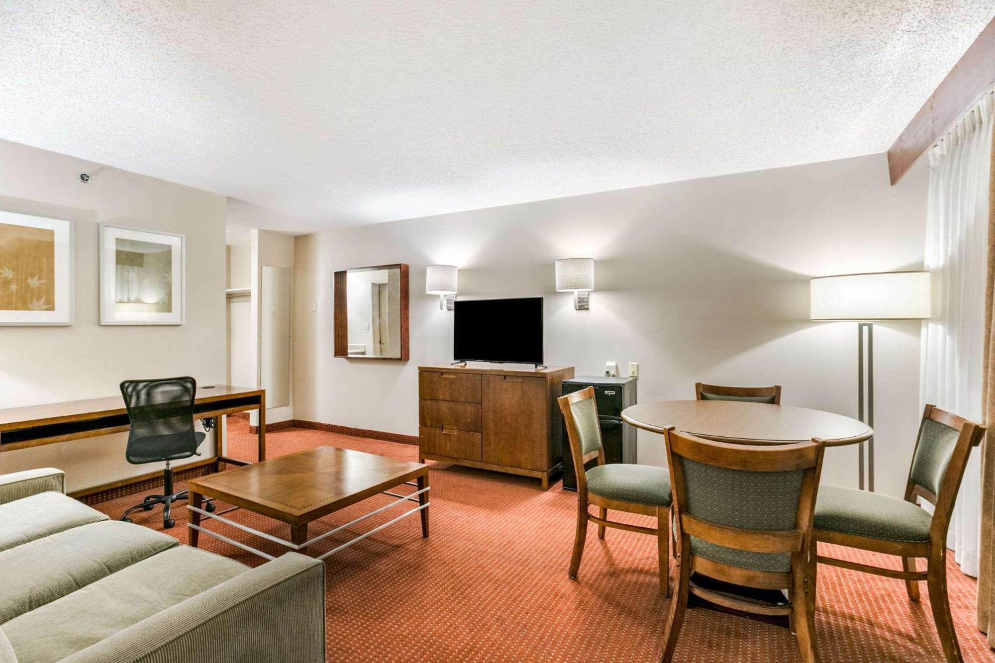 Clarion Hotel BWI Airport Arundel Mills Гановер Экстерьер фото